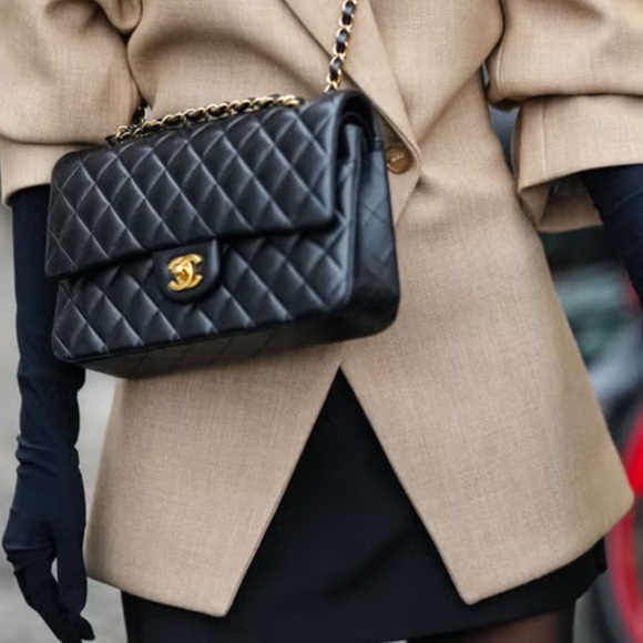 Wednesday, October 29th @11:00 am EST - Picture 3 of 13